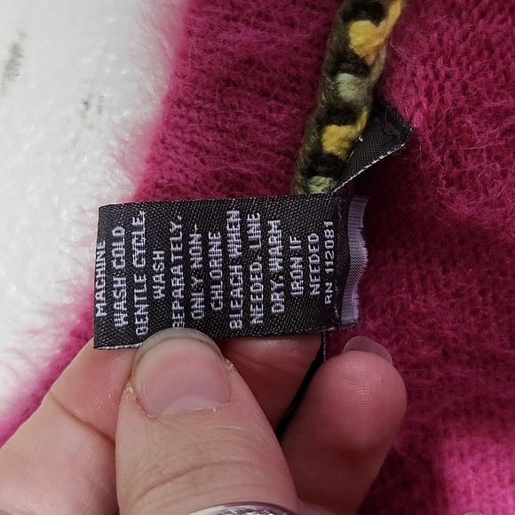 Love Crazy Fuzzy Pink 3 Button Cardigan Sweater Barbie Preppy Cozy Small - Picture 5 of 7